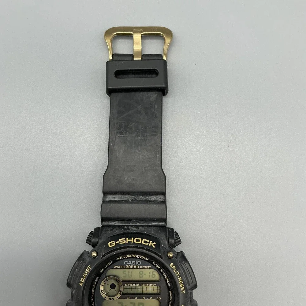 Casio G-Shock Mens Watch 33mm Digital Illuminator 3232 DW-9052GBX New Battery